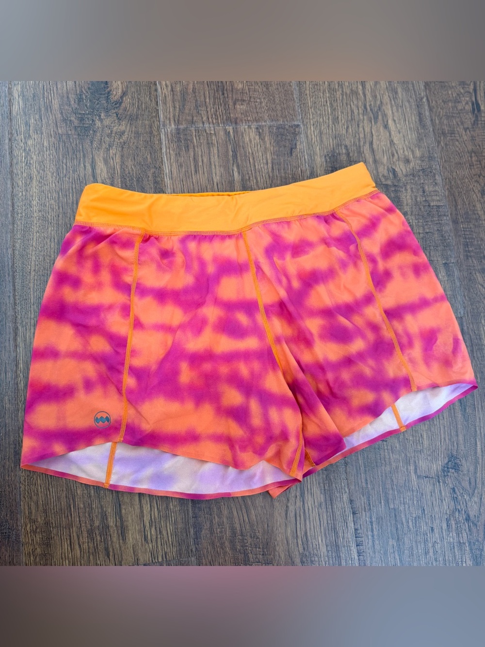 Janjii Run Everywhere Woman’s running shorts 3”